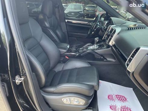 Porsche Cayenne 2016 - фото 15