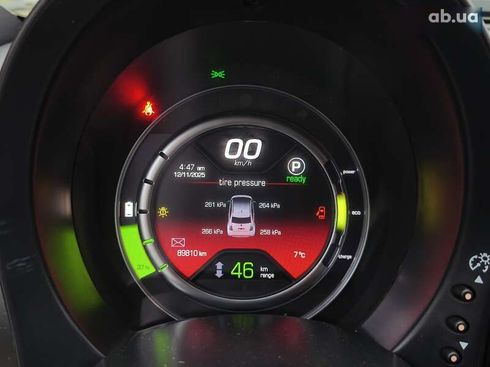 Fiat 500E 2016 - фото 13