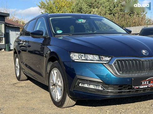 Skoda Octavia 2021 - фото 11