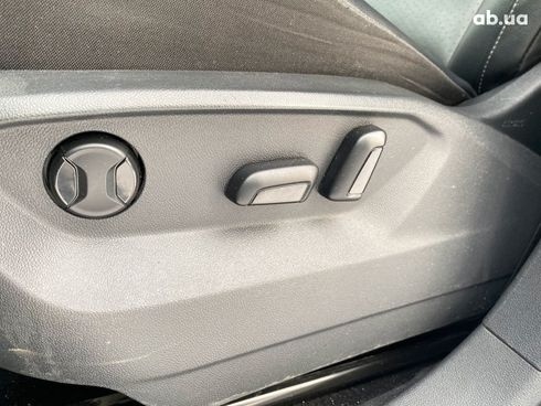 Volkswagen Tiguan 2018 серый - фото 39