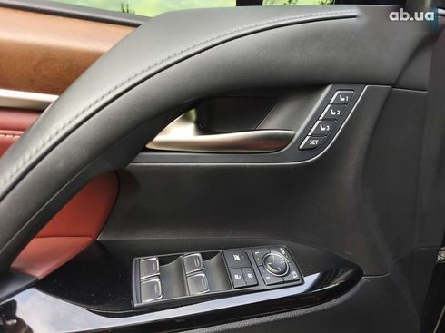 Lexus LX 2017 - фото 14