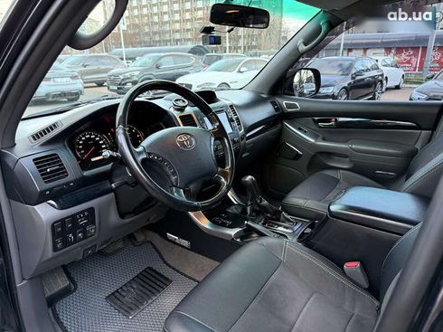 Toyota Land Cruiser Prado 2008 - фото 11