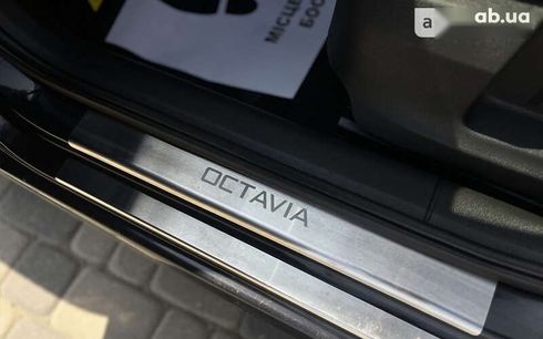 Skoda Octavia 2017 - фото 12