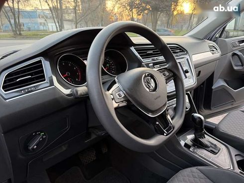 Volkswagen Tiguan 2017 - фото 16