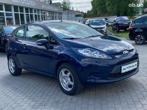 Ford Fiesta 2011 - фото 3