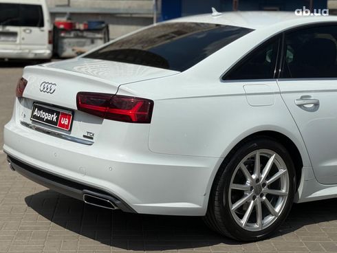 Audi A6 2015 белый - фото 5