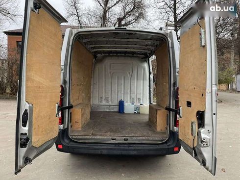 Renault Master 2014 - фото 12