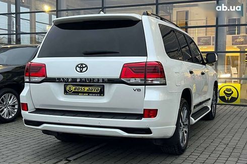 Toyota Land Cruiser 2016 - фото 7