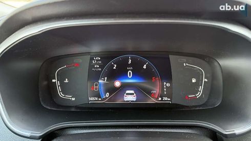 Renault Megane 2020 - фото 28