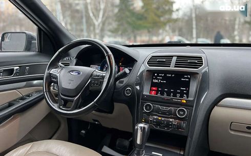 Ford Explorer 2018 - фото 20
