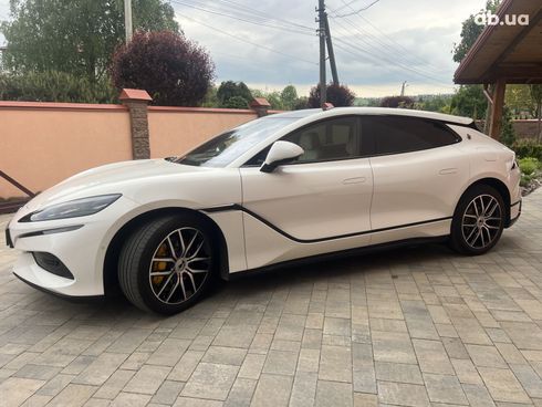 Denza Z9 2024 белый - фото 11