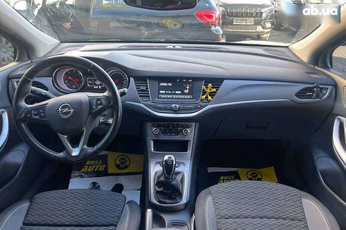 Opel Astra 2020 - фото 12