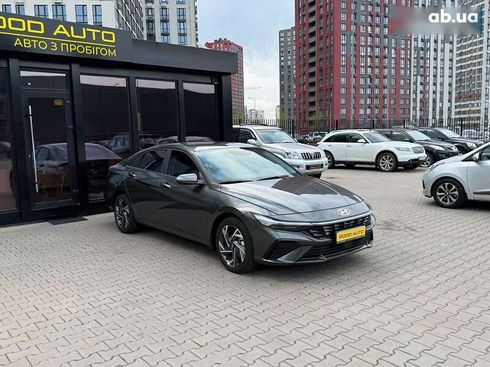 Hyundai Elantra 2024 - фото 2