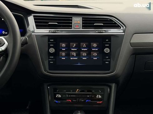 Volkswagen Tiguan 2022 - фото 24