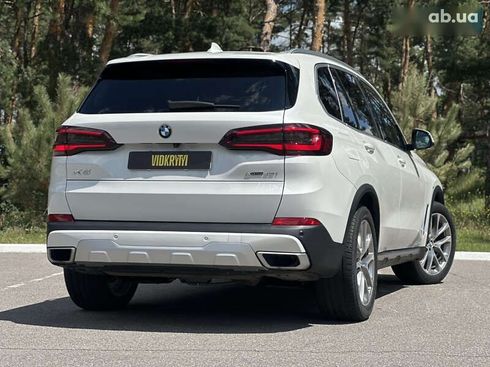BMW X5 2020 - фото 22