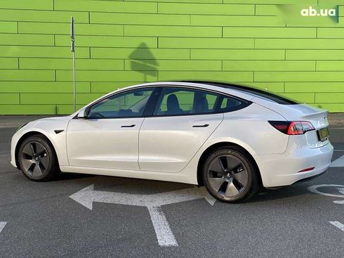 Tesla Model 3 2023 - фото 11