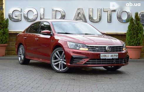 Volkswagen Passat 2018 - фото 2