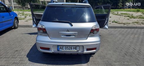 Mitsubishi Outlander 2005 серебристый - фото 6