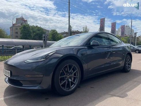 Tesla Model 3 2023 - фото 7