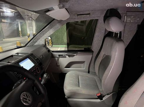 Volkswagen Transporter 2006 - фото 16