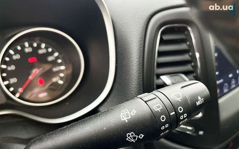 Jeep Compass 2017 - фото 20