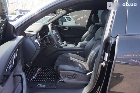 Audi Q8 2020 - фото 21
