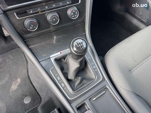Volkswagen Golf 2017 - фото 23