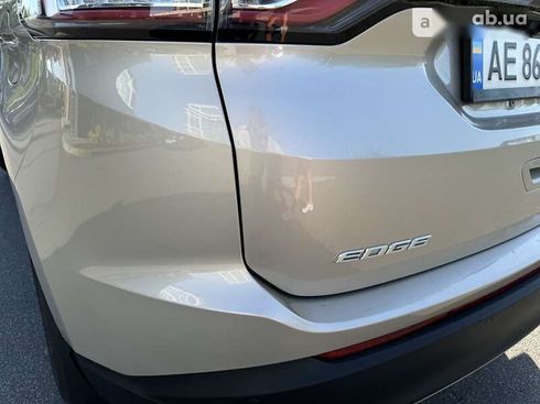 Ford Edge 2017 - фото 15