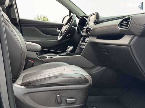 Hyundai Santa Fe 2020 - фото 22