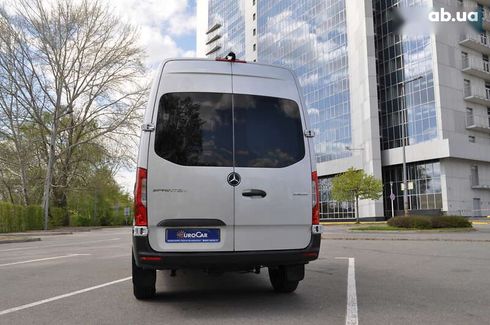 Mercedes-Benz Sprinter 2019 - фото 18