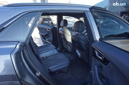 Audi Q8 2023 - фото 27
