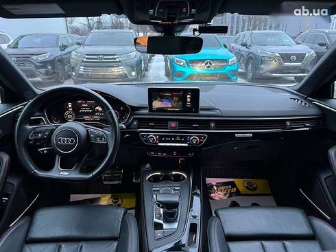 Audi A4 2017 - фото 13