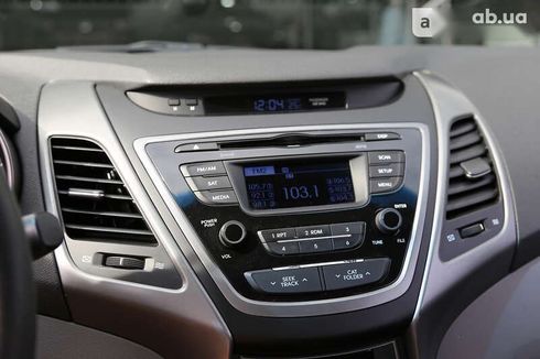 Hyundai Elantra 2014 - фото 18