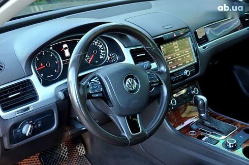 Volkswagen Touareg 2011 - фото 18