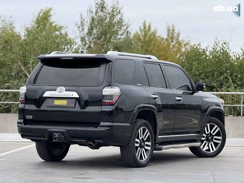 Toyota 4Runner 2016 - фото 9