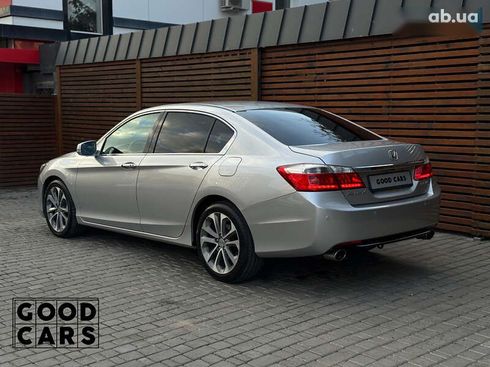 Honda Accord 2013 - фото 5