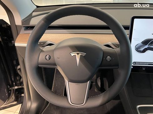 Tesla Model Y 2022 - фото 11