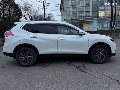 Nissan Rogue 2016 белый - фото 9