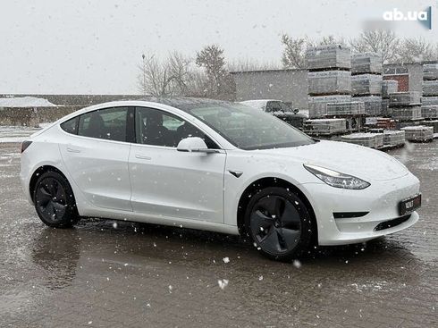 Tesla Model 3 2019 - фото 7