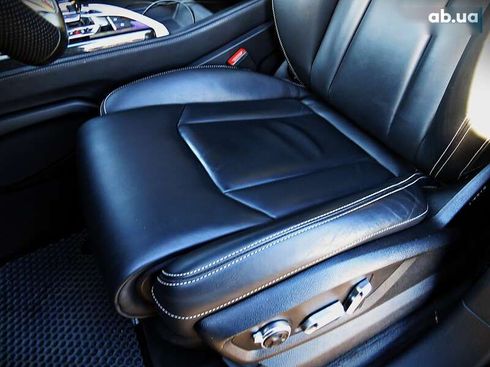Audi Q7 2016 - фото 26