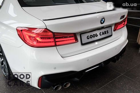 BMW M5 2019 - фото 14