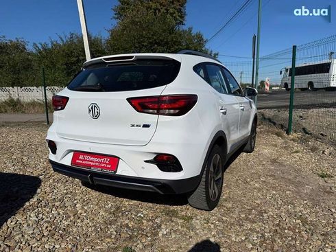 MG ZS EV 2021 - фото 12