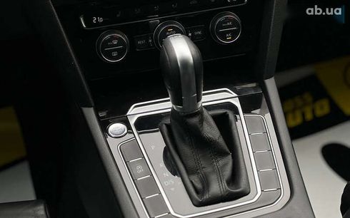 Volkswagen Passat 2016 - фото 19