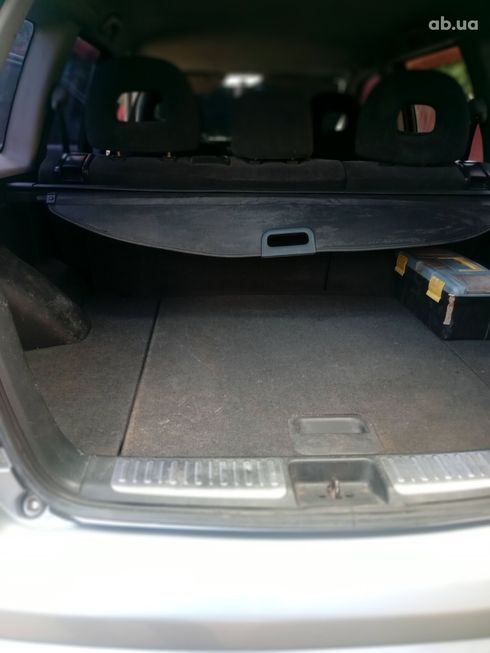 Mitsubishi Outlander 2003 серебристый - фото 10