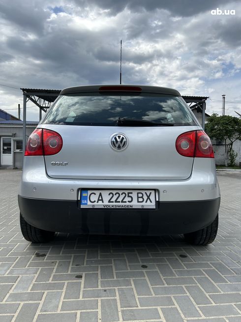 Volkswagen Golf 2007 серебристый - фото 6