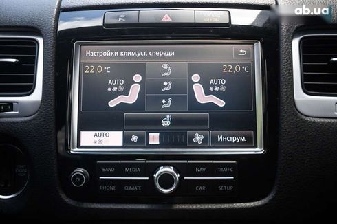 Volkswagen Touareg 2012 - фото 27