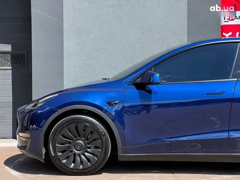Tesla Model Y 2023 - фото 3