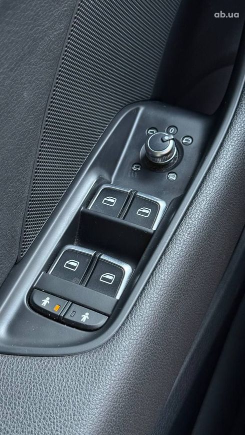 Audi A3 2015 черный - фото 8