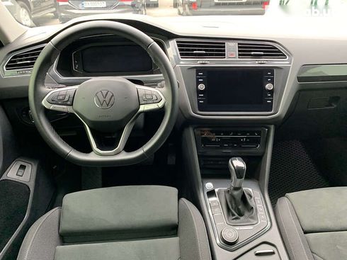 Volkswagen Tiguan 2021 - фото 30