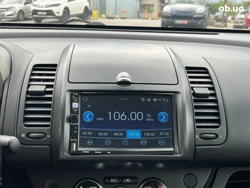 Nissan Note 2006 коричневый - фото 15